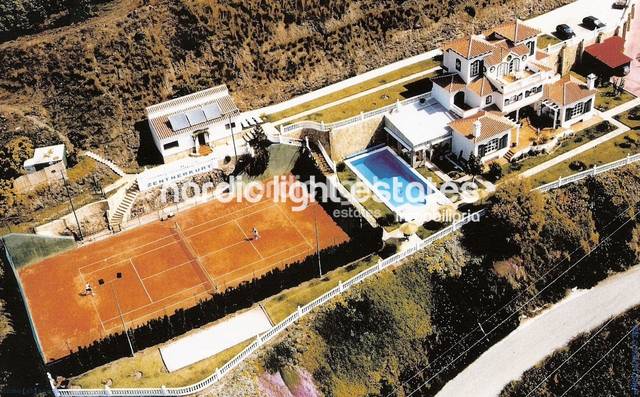 Casa-chalet en Venta en Torrox Park