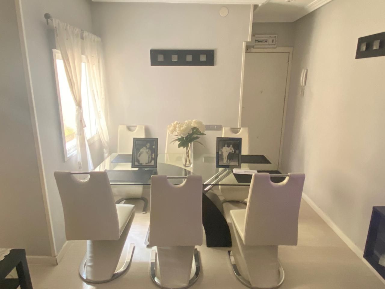 Dining room of Flat for sale in  Madrid Capital