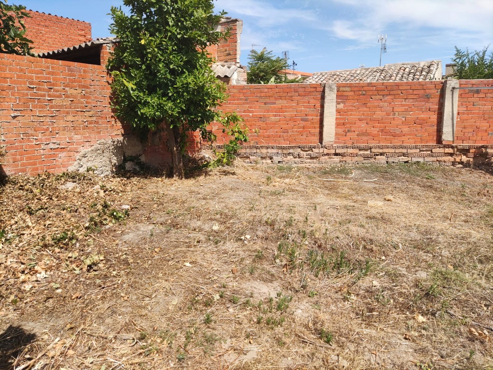 Casa adosada en venda en Carmena