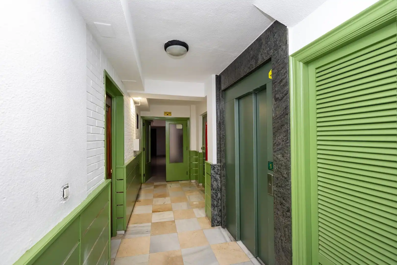 Flat with lift for sale in Beiro, imagen 4