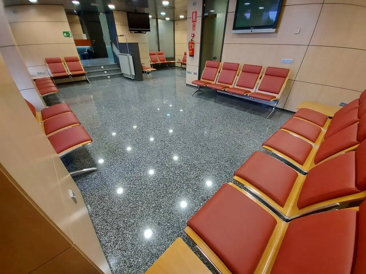 Office for sale in Alcorcón  with Air Conditioner and Alarm