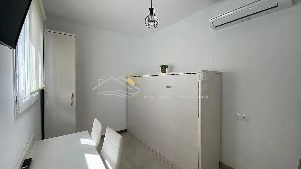 Habitación de Casa o chalet en venta en Torrox con Terraza y Microondas