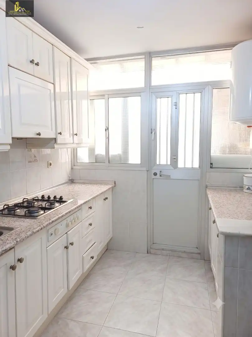Cocina de Piso en venta en Jerez de la Frontera