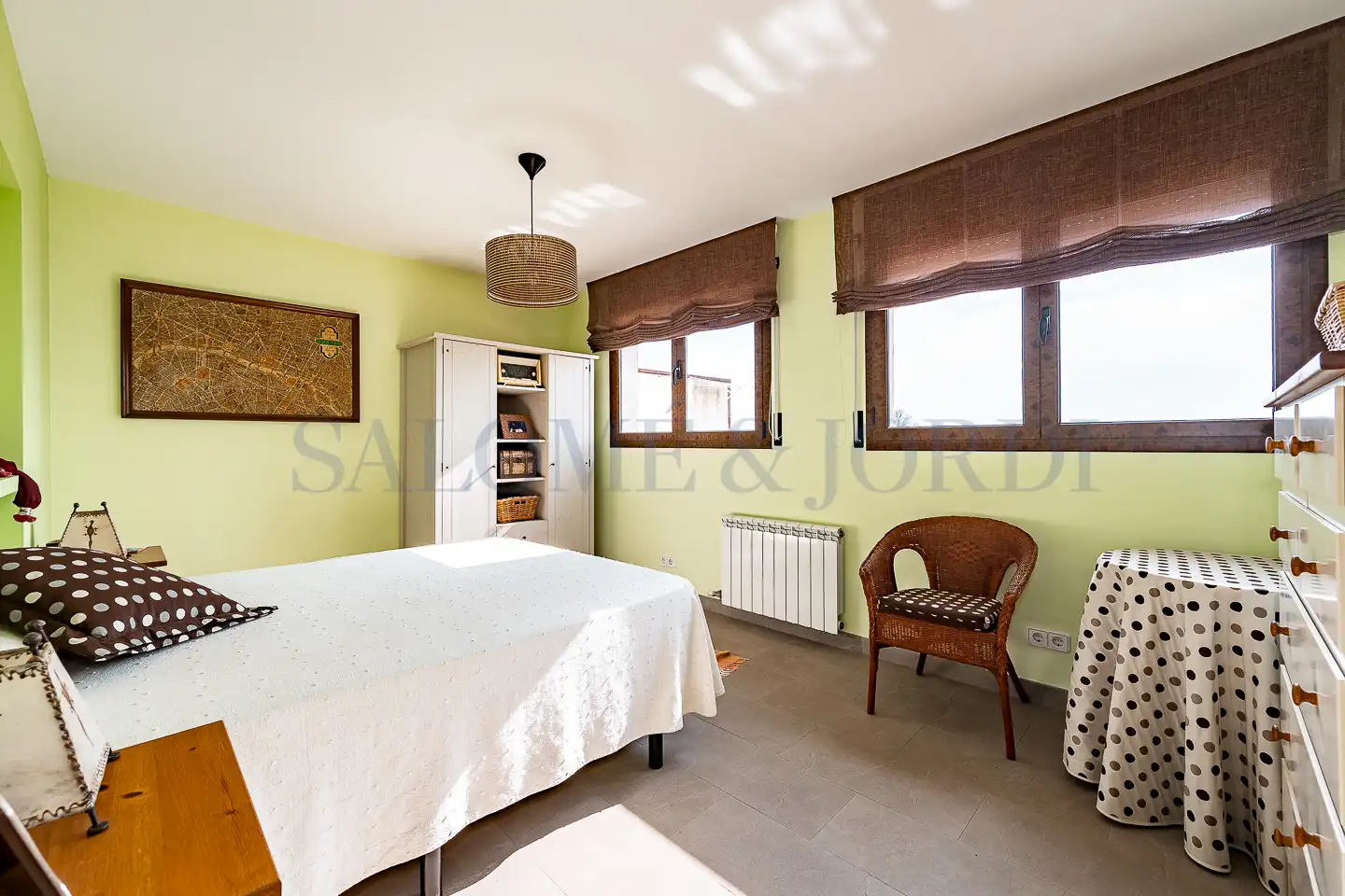 Schlafzimmer von Einfamilien-Reihenhaus zum Verkauf in Sant Andreu de Llavaneres mit Heizung, Privatgarten und Parkett