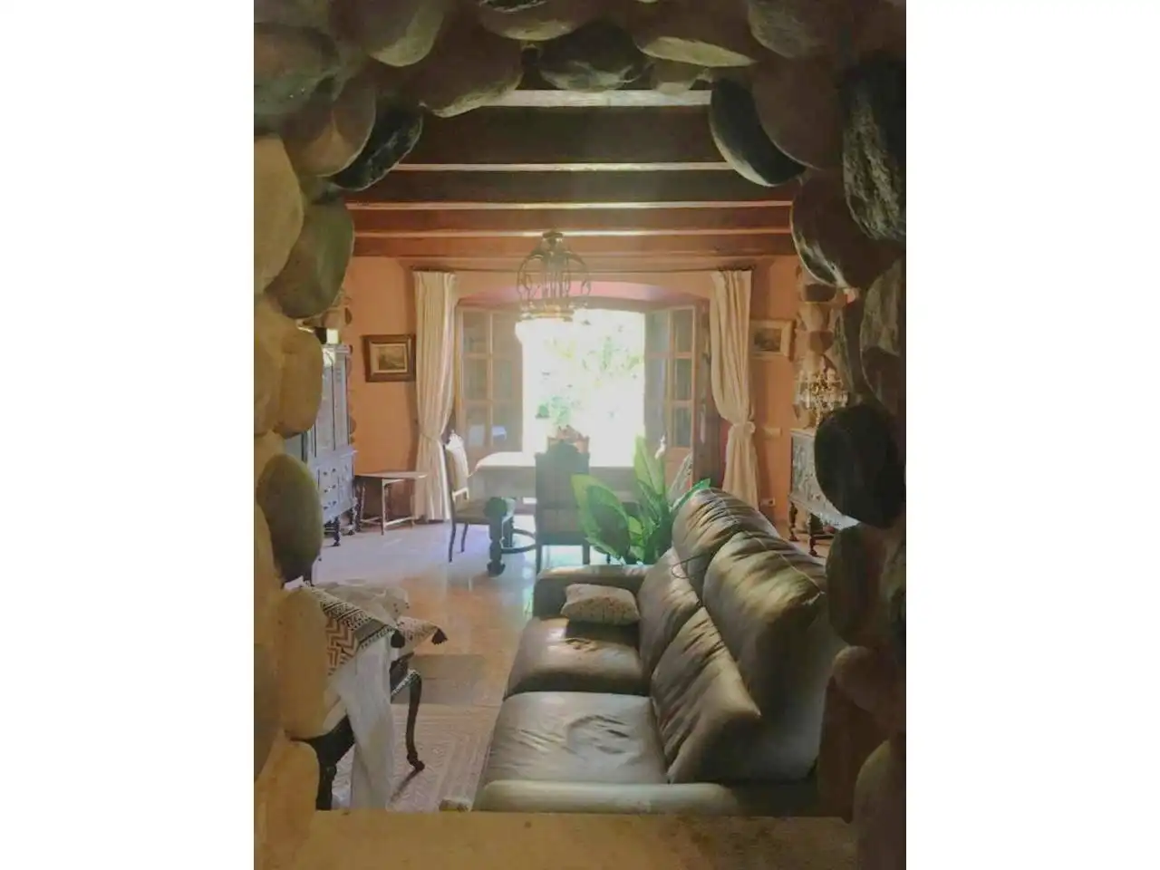 Sala d'estar de Casa adosada en venda en Argelaguer amb Jardí privat i Piscina