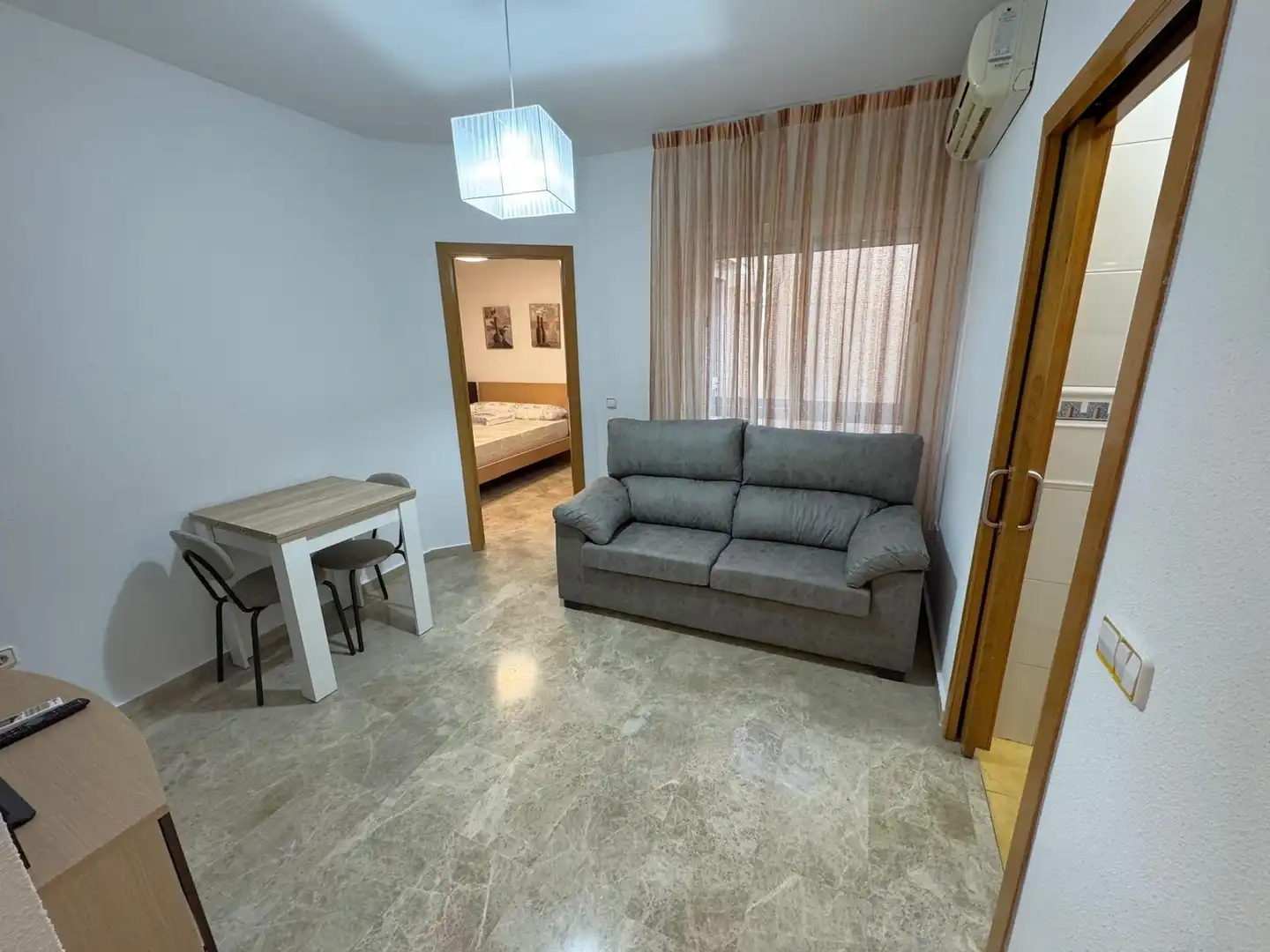 Flat with lift for sale in Calle de Pedrera Baja 25, imagen 3