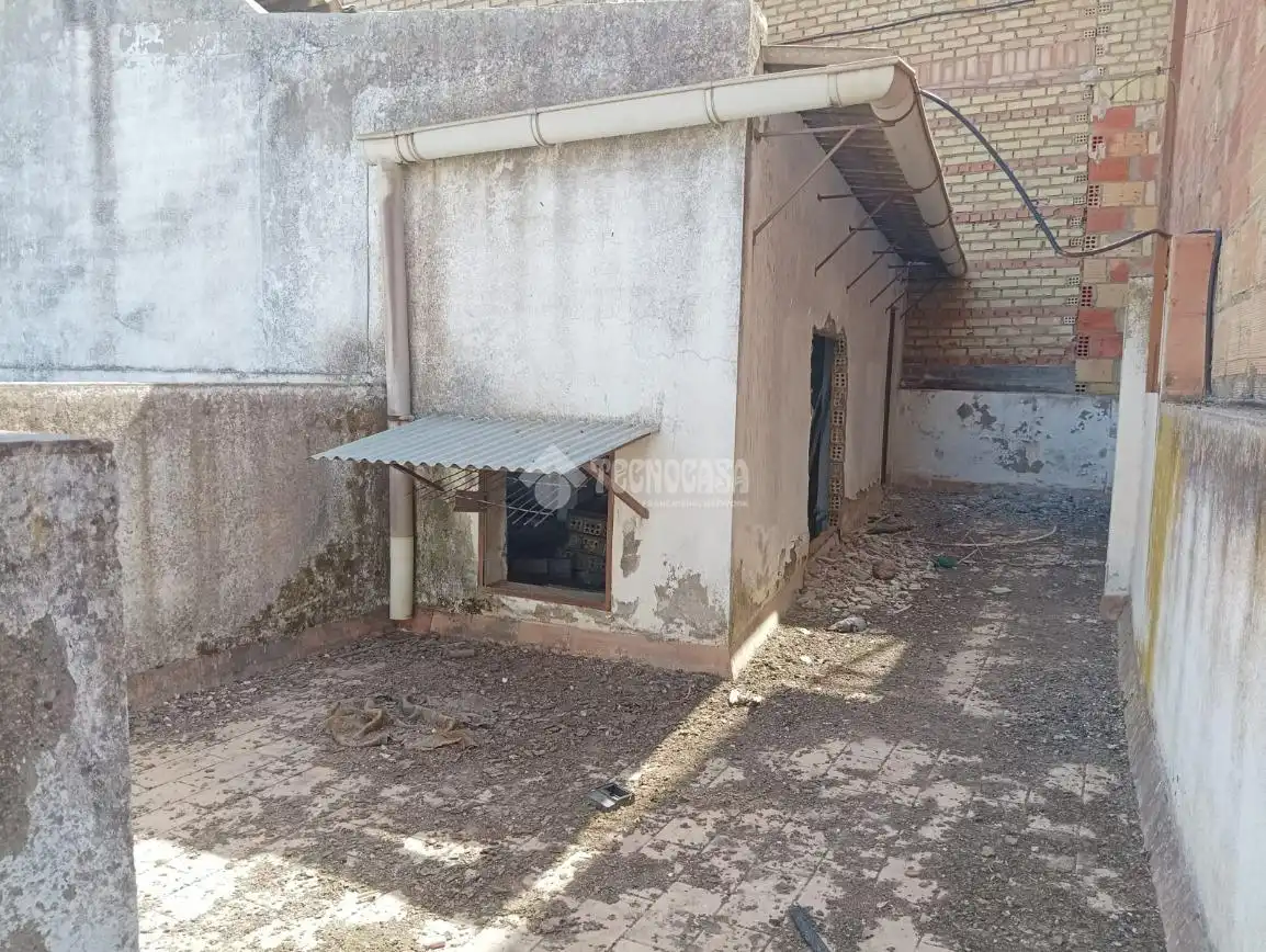 Detached homes for sale in Arahal  with Terrace