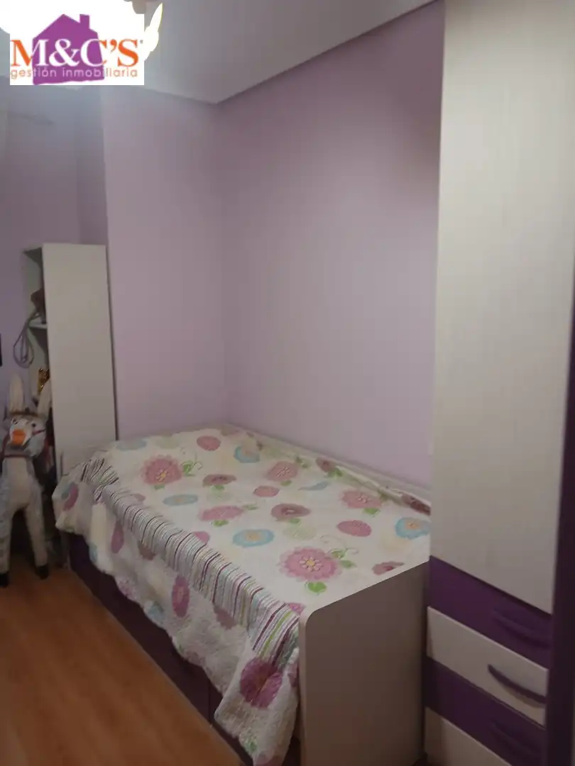 Dormitori de Casa o xalet en venda en Puertollano amb Aire condicionat, Calefacció i Traster