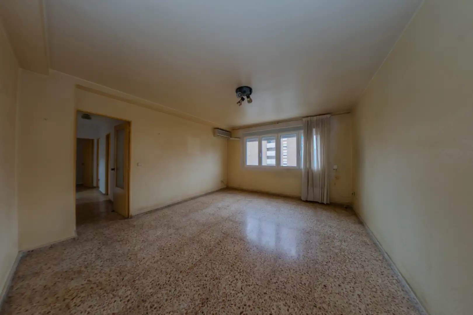 Habitación de Piso en venta en Murcia con Aire acondicionado