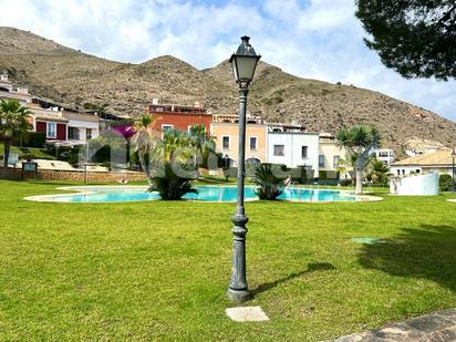 Vista exterior de Casa adosada en venda en Finestrat amb Aire condicionat, Calefacció i Piscina