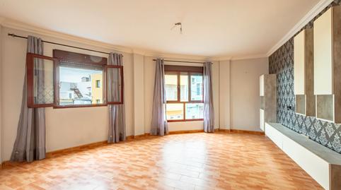 Foto 2 de Piso en venta en Santidad, Arucas