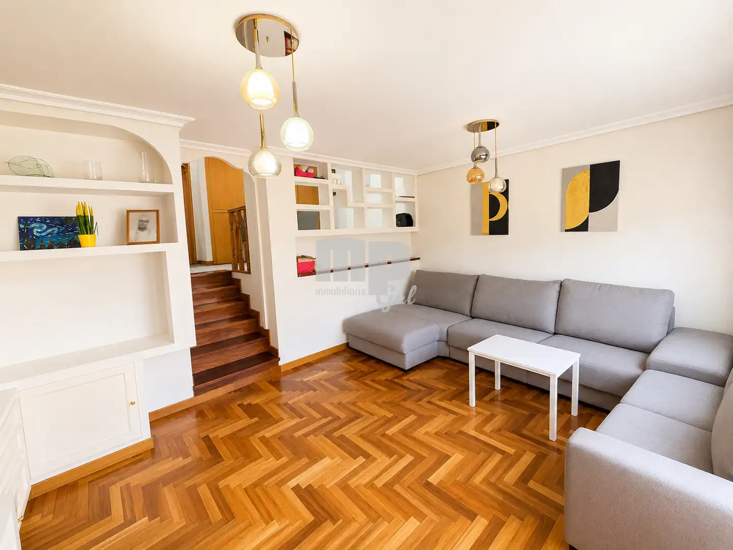 Living room of Duplexes for sale in Vigo   with Heating, Storage room and Furnished