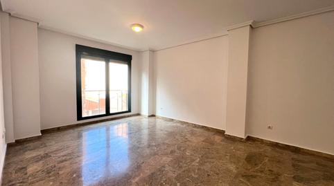 Foto 2 de Piso de alquiler en Avinguda del Camí Nou, Avenida de la Paz, Xirivella