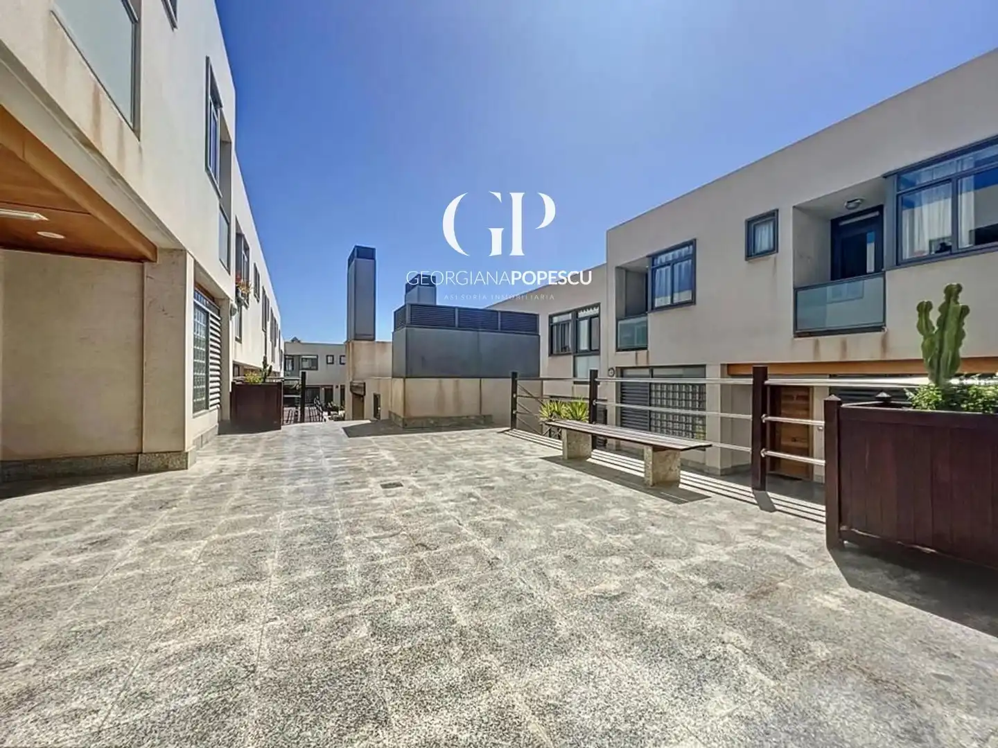 Vista exterior de Dúplex en venta en Puerto del Rosario con Terraza, Trastero y Amueblado