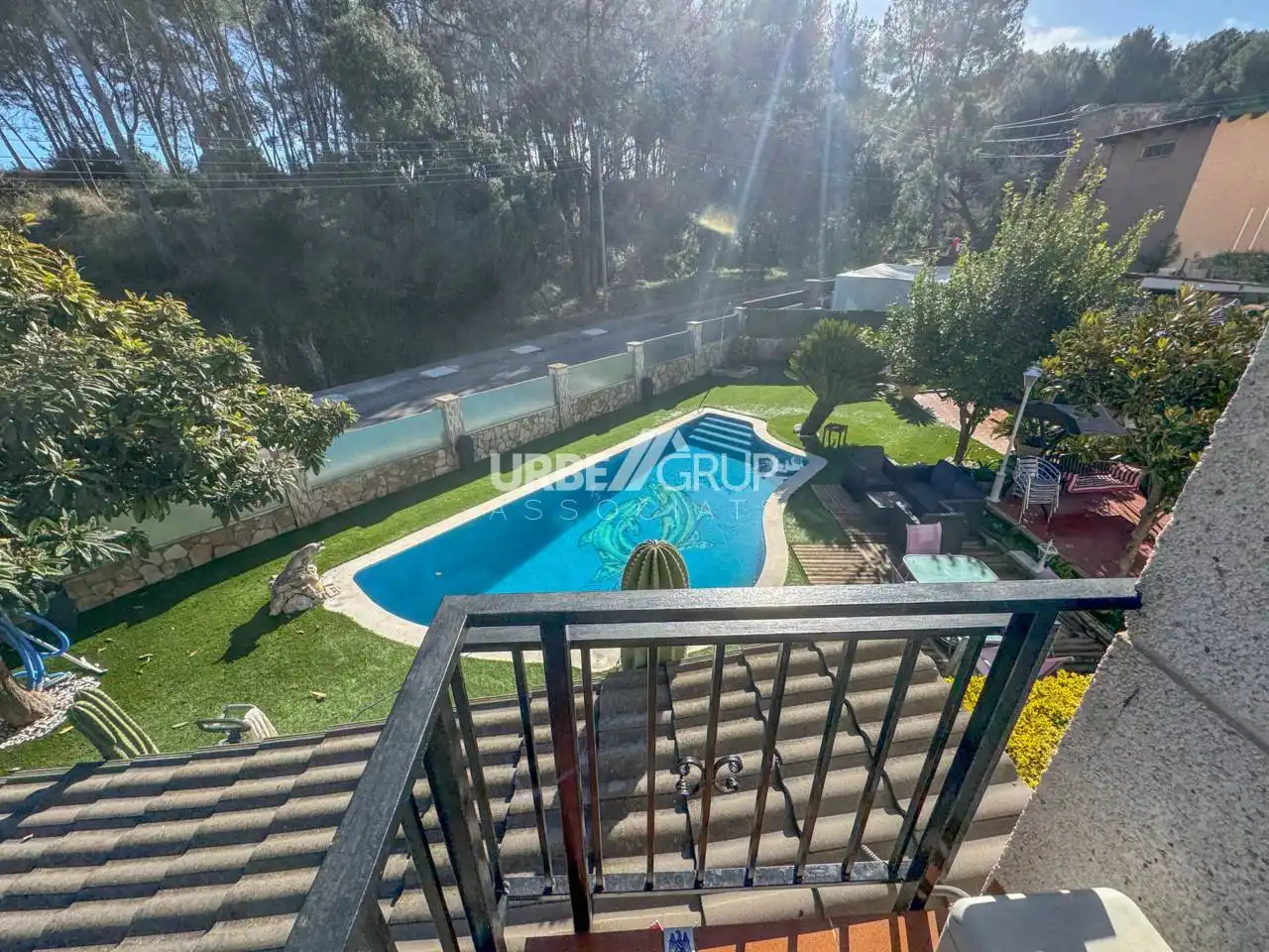 Piscina de Casa o chalet en venta en Sant Esteve Sesrovires con Aire acondicionado, Calefacción y Terraza