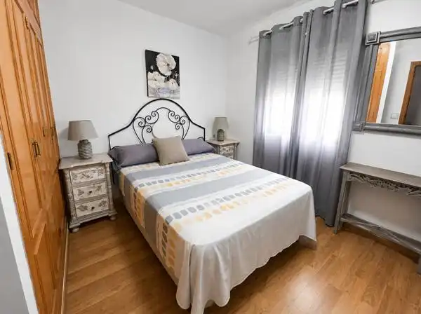 Habitación de Casa adosada en venta en Manilva con Aire acondicionado, Calefacción y Terraza