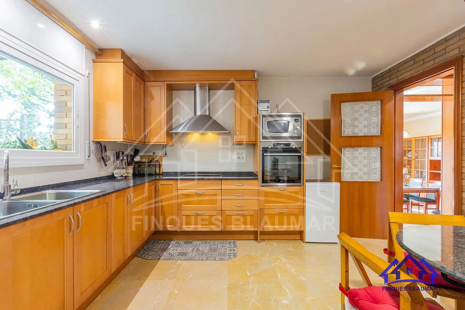 Cocina de Casa o chalet en venta en Arenys de Munt con Calefacción, Jardín privado y Trastero