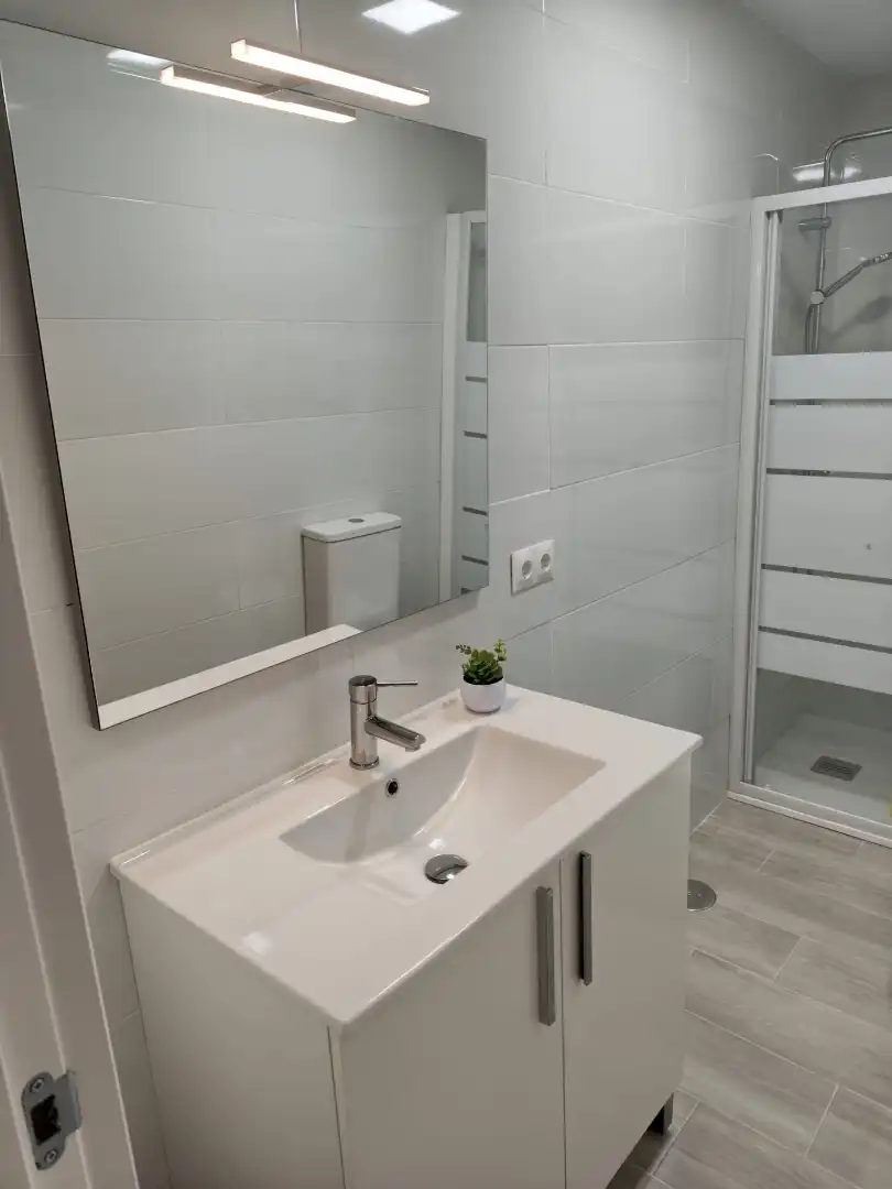 Flat with terrace to rent in Calle Laurel 9