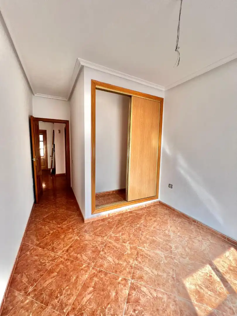 Habitación de Piso en venta en Alhama de Almería