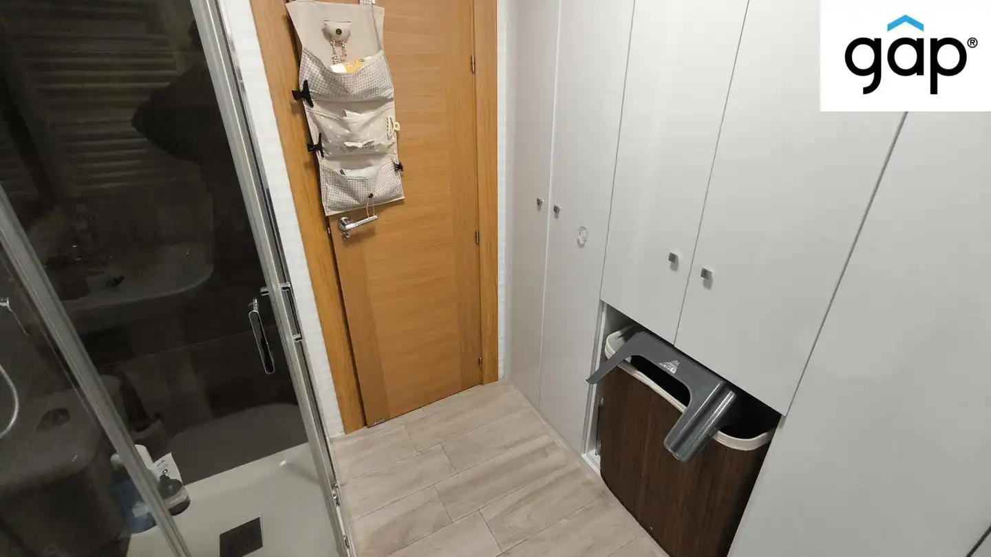 Bany de Pis en venda en Cuenca amb Aire condicionat, Calefacció i Parquet