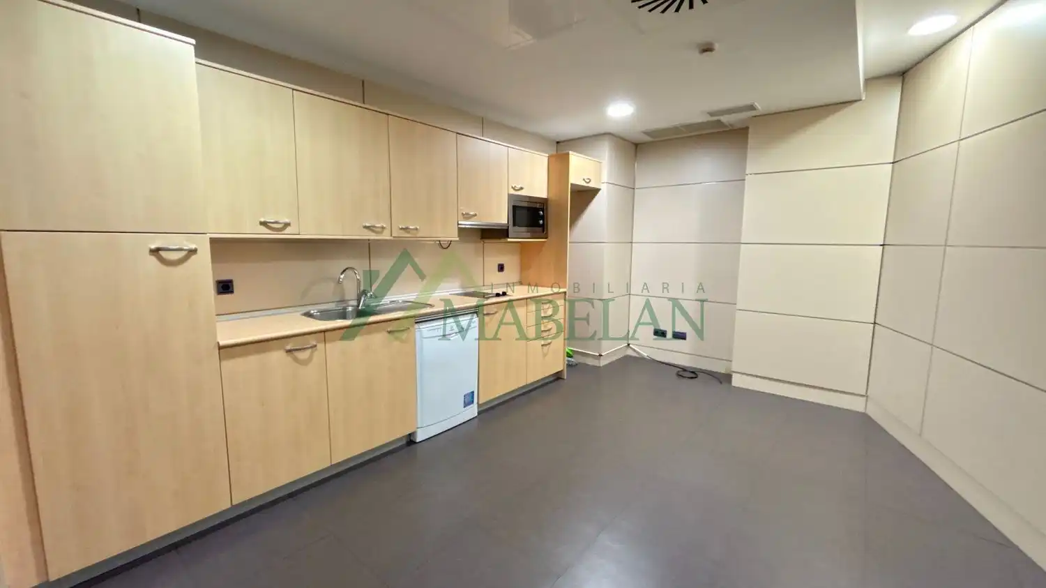 Oficina con ascensor en venta en El Pinar - Punta Galea, imagen 53