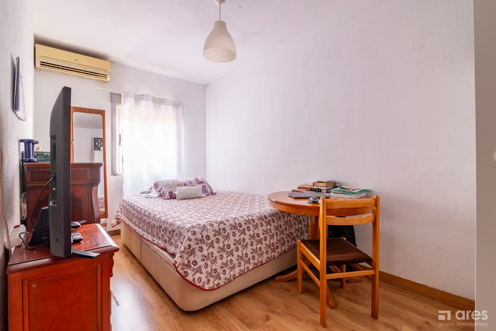 Habitación de Piso en venta en Madrid con Aire acondicionado, Amueblado y Horno