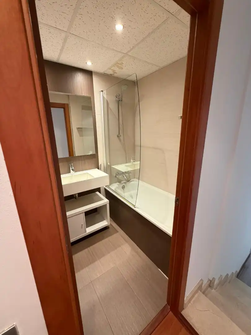 Bany de Pis en venda en Sabadell amb Aire condicionat, Calefacció i Parquet