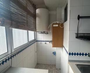 Bathroom of Flat for sale in  Sevilla Capital