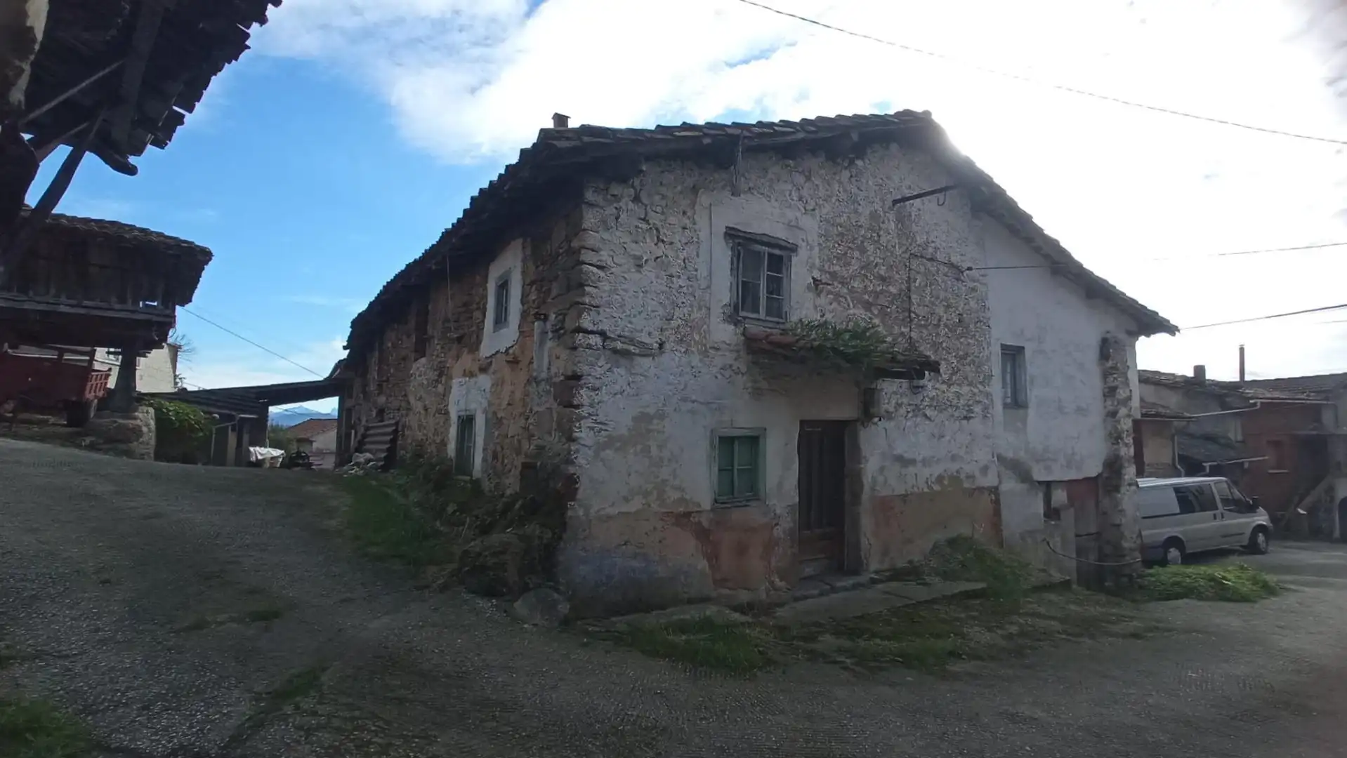 Vista exterior de Finca rústica en venta en Sariego con Jardín privado y Amueblado