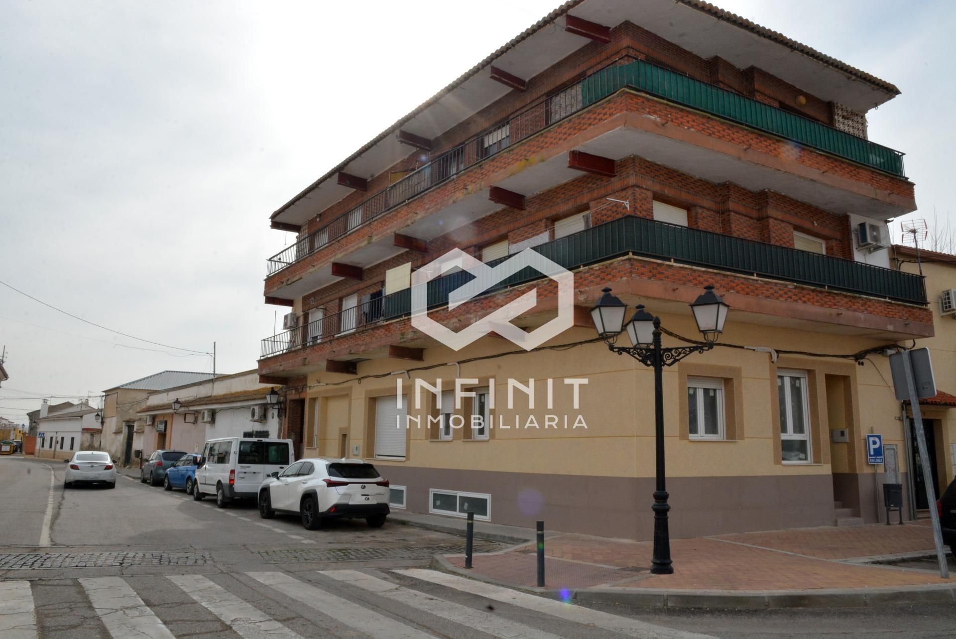 Exterior view of Flat for sale in Fuentidueña de Tajo  with Heating and Storage room