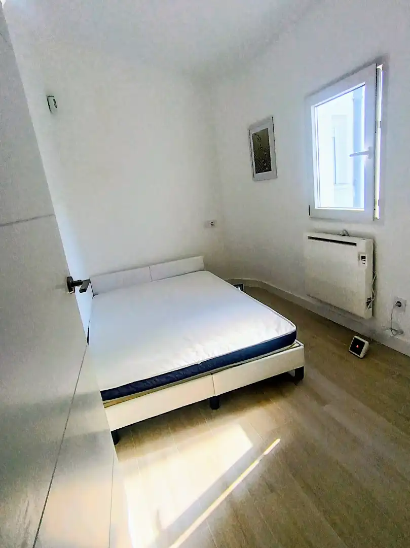 Bedroom of Apartments for sale in Madrid  with Heating