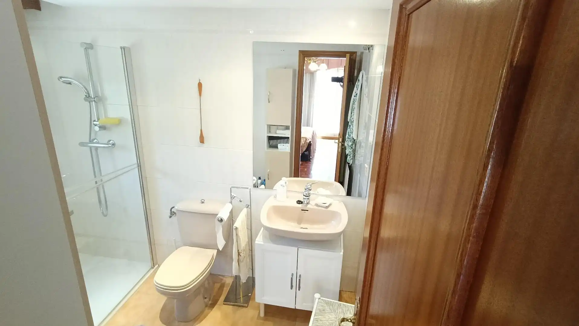 Baño de Piso en venta en Burgos con Calefacción, Terraza y Trastero