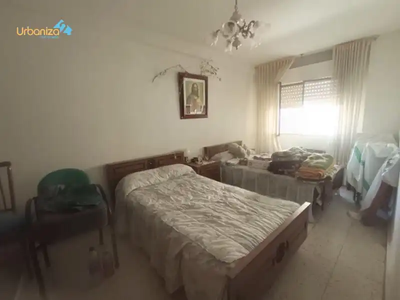 Bedroom of Flat for sale in Pardaleras