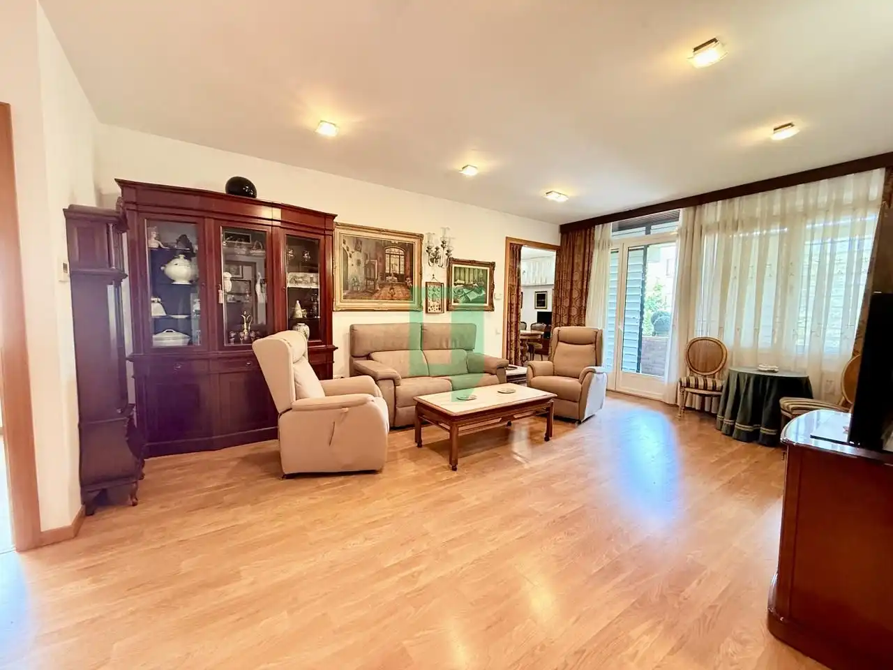 Flat for sale in De Martí Pujol, Centre