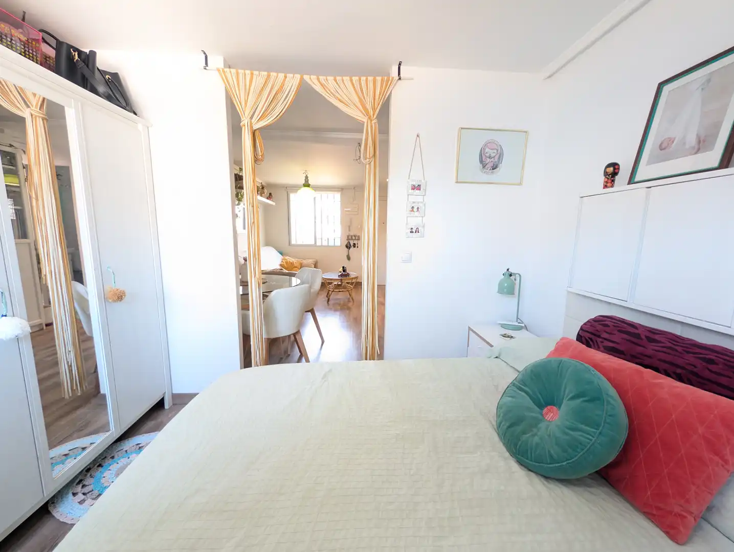 Habitación de Piso en venta en Zaragoza con Aire acondicionado, Calefacción y Amueblado