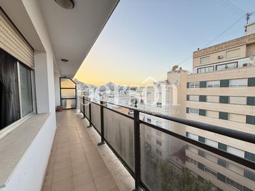 Piso con balcón en venta en Germaníes - Juzgados