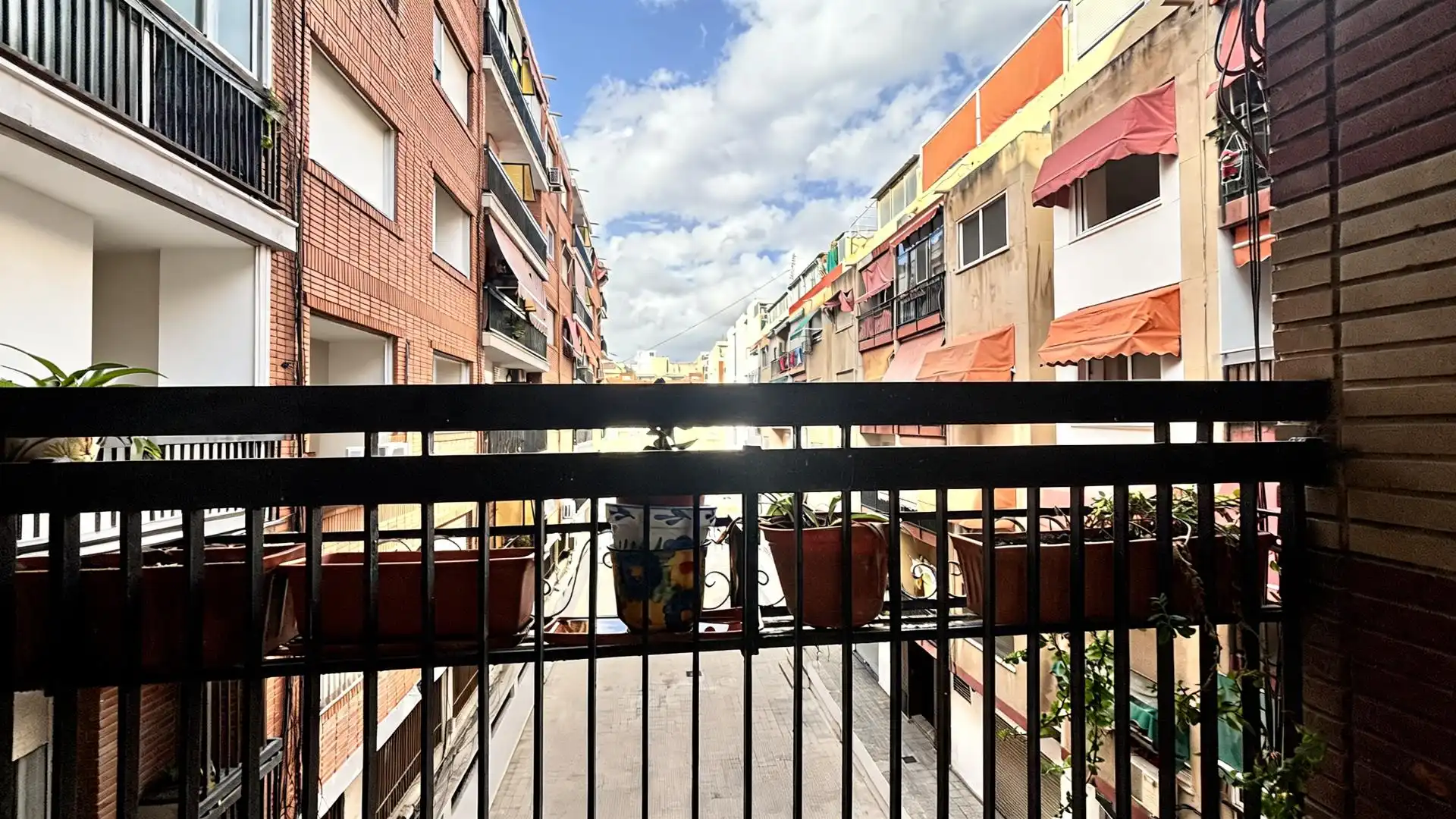 Terraza de Piso en venta en Alicante / Alacant con Balcón