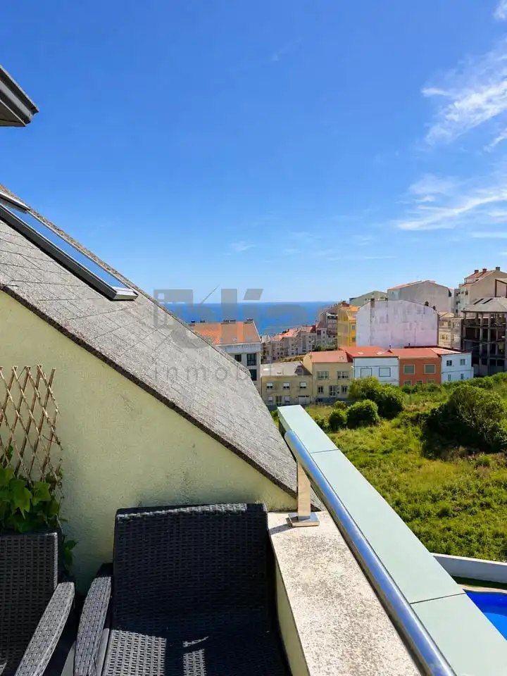 Exterior view of Attic for rent in Malpica de Bergantiños  with Heating, Terrace and Storage room