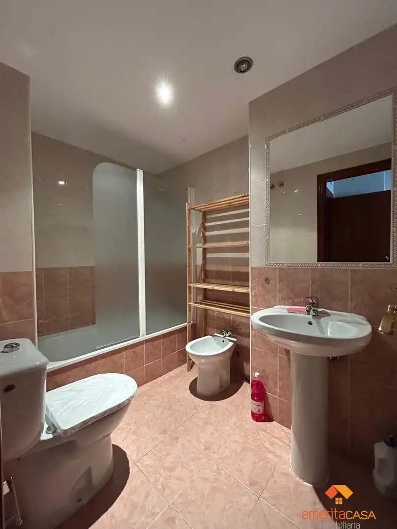 Bathroom of Flat for sale in Mérida  with Air Conditioner, Heating and Balcony