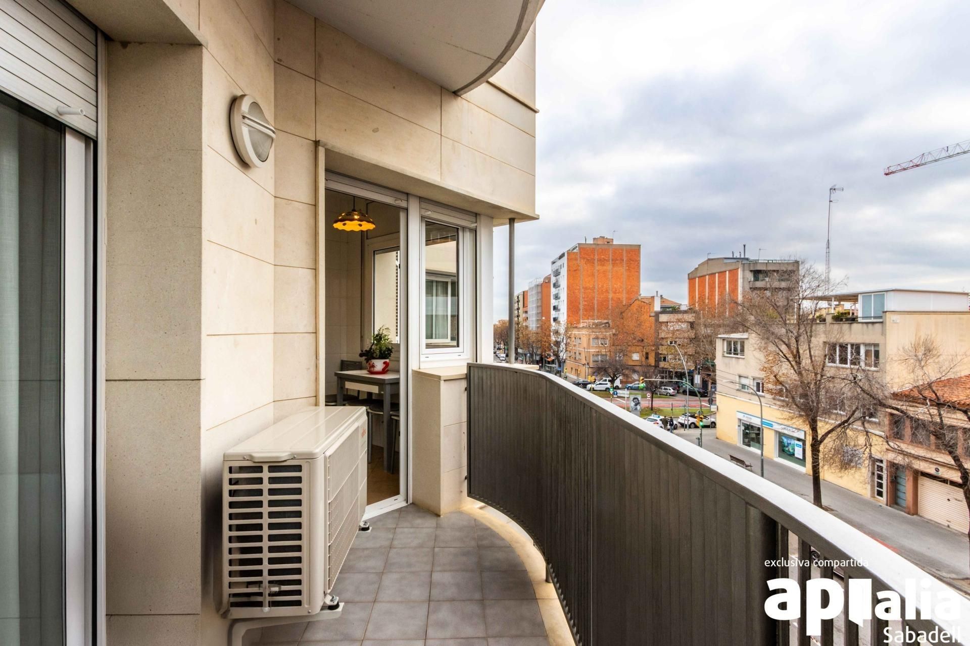 Terrace of Flat for sale in Sabadell  with Air Conditioner and Balcony