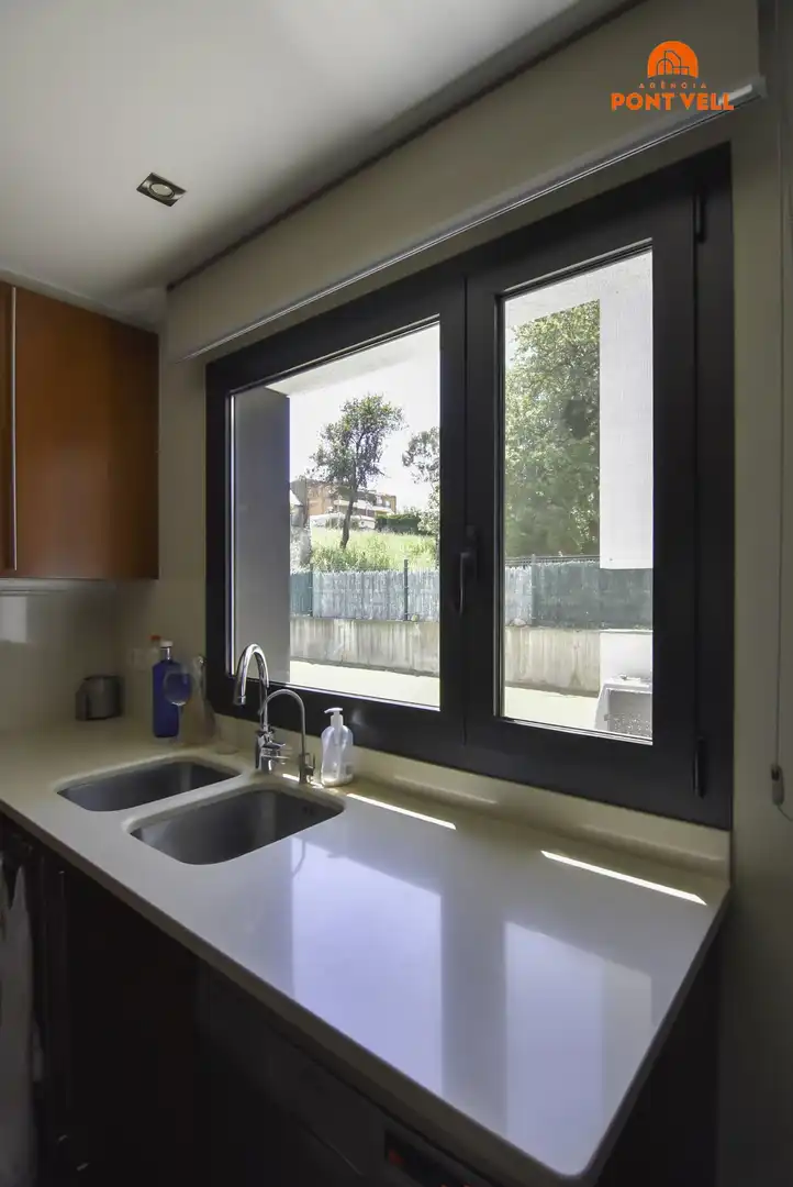 Casa con terraza en venta en La Bisbal d'Empordà, imagen 19