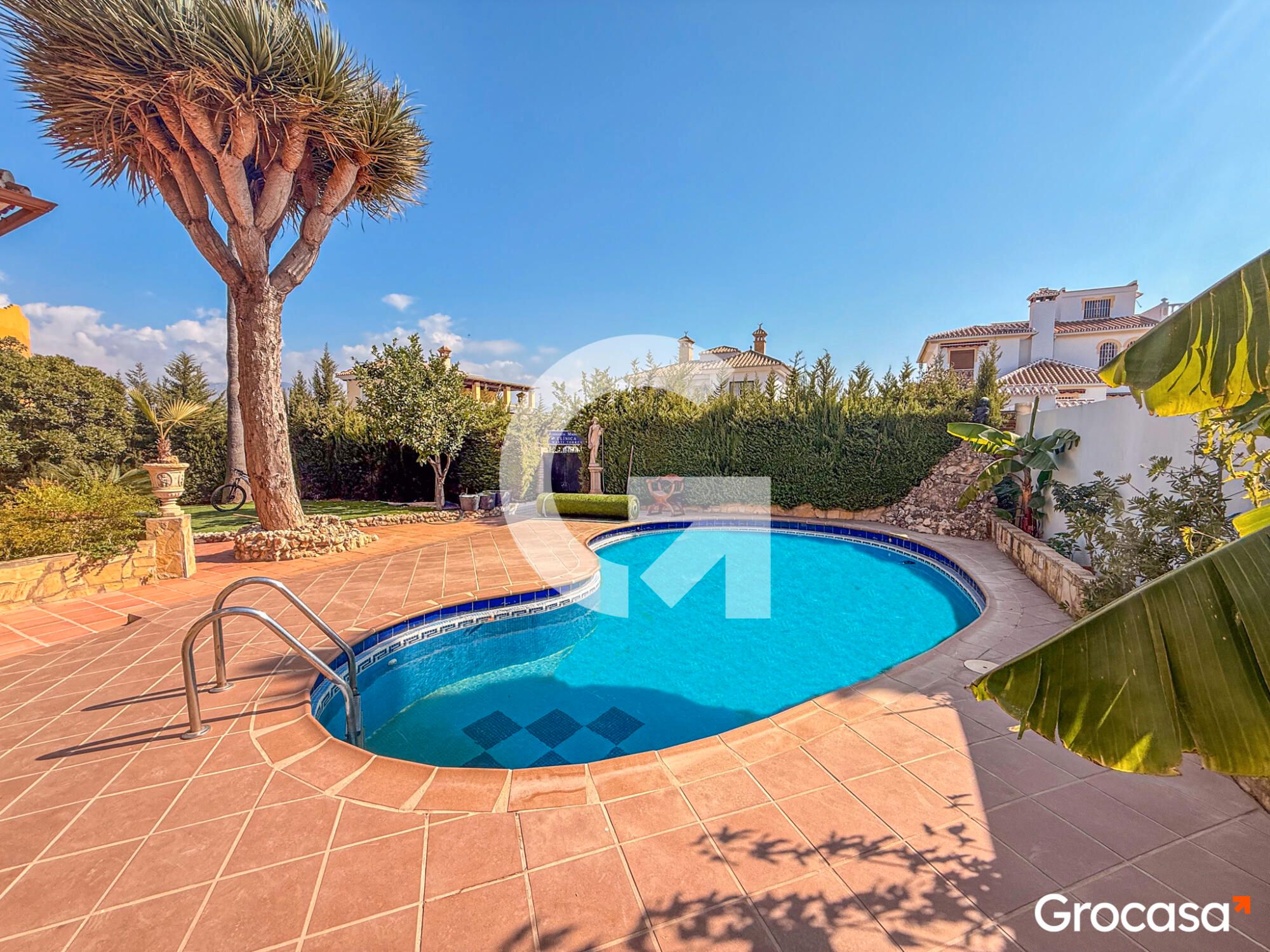 Jardí de Casa o xalet en venda en Vélez-Málaga amb Aire condicionat, Calefacció i Jardí privat