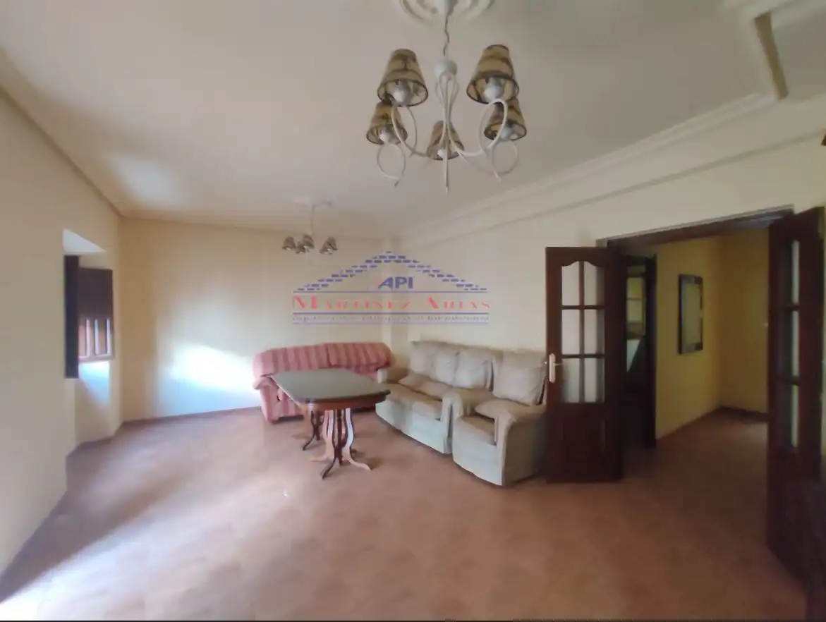 Sala d'estar de Pis en venda en Santisteban del Puerto amb Balcó