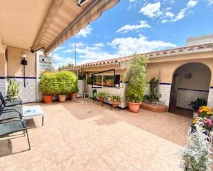 Vista exterior de Casa o xalet en venda en Santa Margarida I Els Monjos amb Aire condicionat, Calefacció i Jardí privat