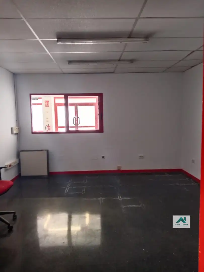 Nave industrial en venta en Ciudad Vieja