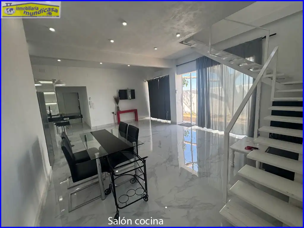 Comedor de Casa o chalet en venta en Orihuela con Aire acondicionado, Jardín privado y Terraza