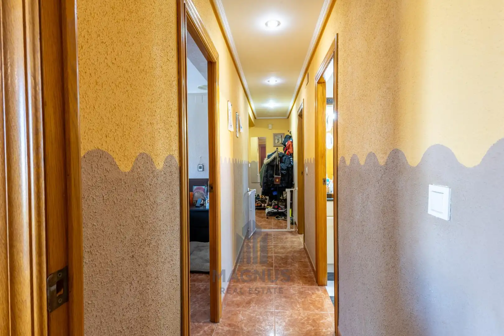 Wohnung zum Verkauf in Valencia mit Klimaanlage und Balkon