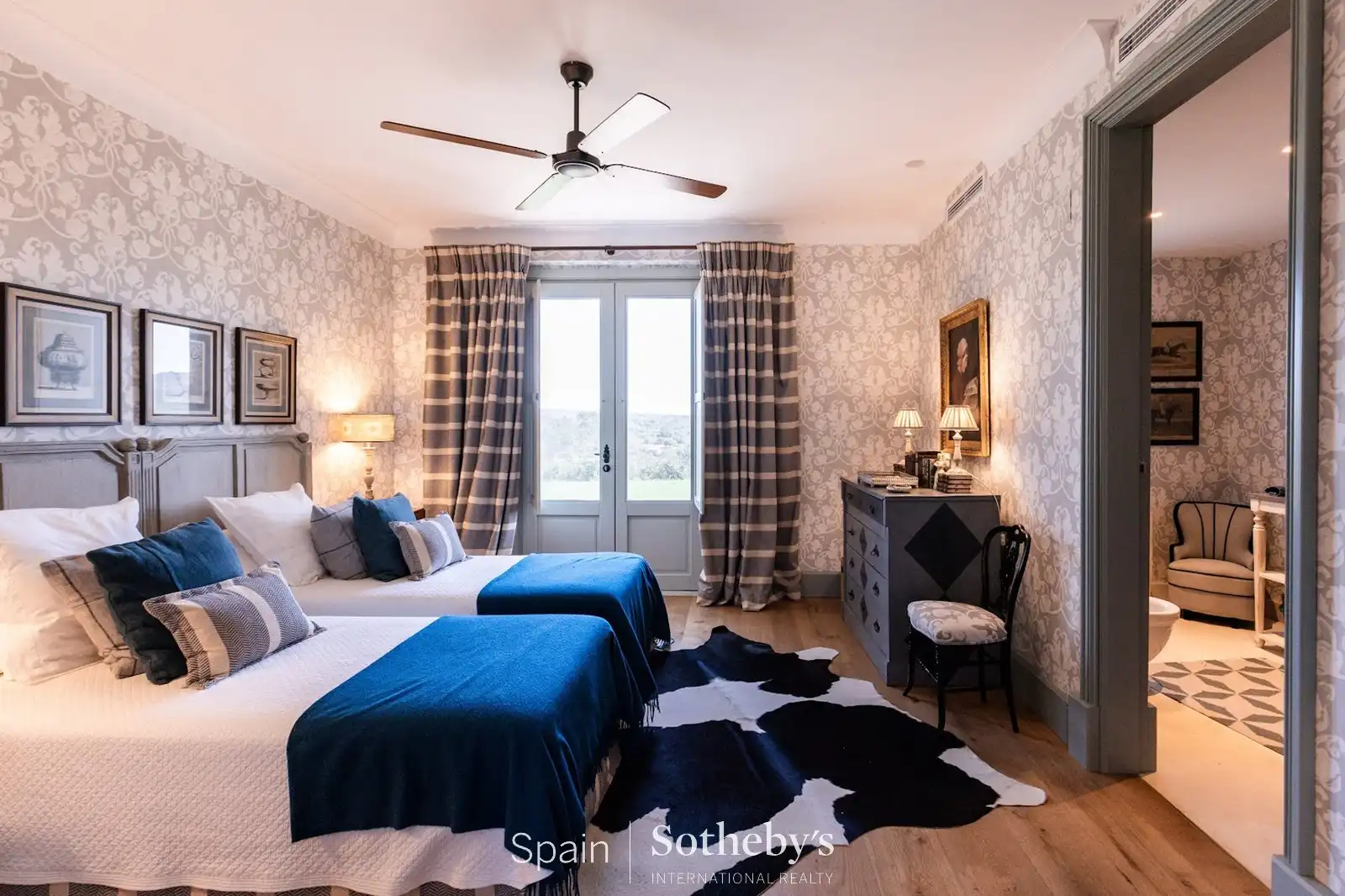 Bedroom of Residential for sale in Cáceres