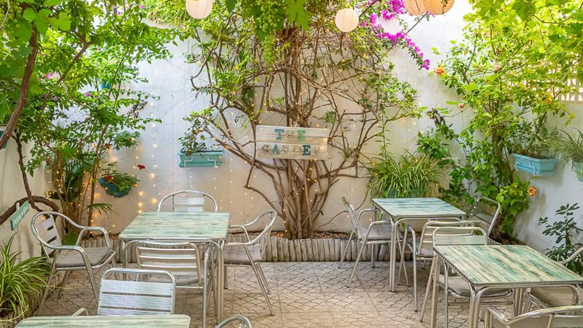 Terraza de Local en venta en Es Castell con Terraza y Amueblado