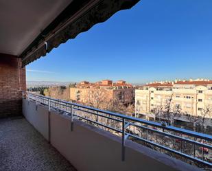 Exterior view of Flat for sale in  Granada Capital  with Terrace